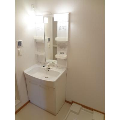 モデルヌＡ 101【管理NO：1-014609701-01010】 ★家具家電は申し込み後に搬入します★ ★2026年10月中旬入居可能★の物件画像