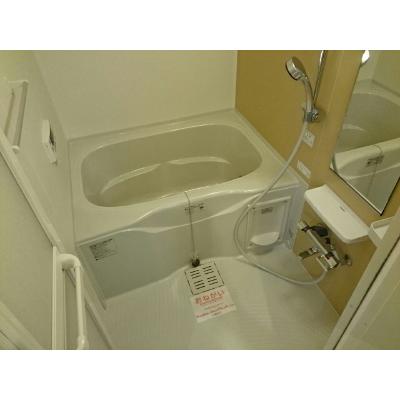 オズ 202【管理NO：1-021655801-02020】 ★家具家電は申し込み後に搬入します★の物件画像