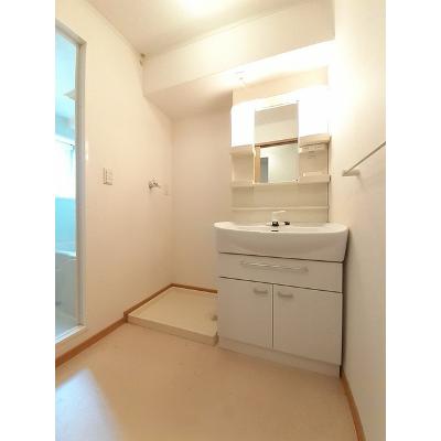 カノン　Ｂ 102【管理NO：1-014500002-01020】 ★家具家電は申し込み後に搬入します★ ★2026年10月下旬入居可能★の物件画像
