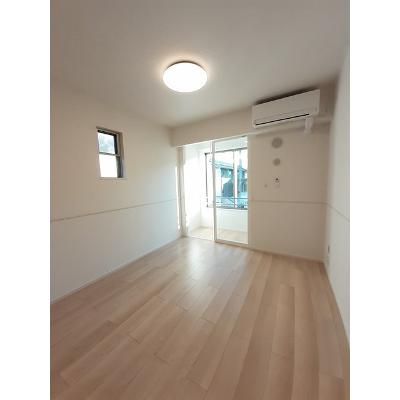 メゾンドラン 104【管理NO：1-026019701-01040】 ★家具家電は申し込み後に搬入します★ ★2026年10月中旬入居可能★の物件画像