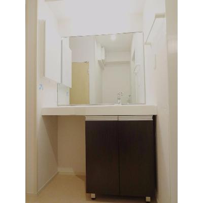 ヴィオーラ御園 204【管理NO：1-023922201-02040】 ★家具家電は申し込み後に搬入します★ ★2026年10月中旬入居可能★の物件画像