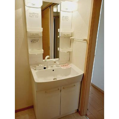 ルピナスⅡ 201【管理NO：1-016919402-02010】 ★家具家電は申し込み後に搬入します★ ★2026年10月中旬入居可能★の物件画像