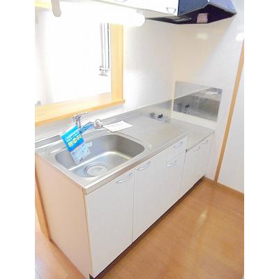 フィオレット立戸 203【管理NO：1-013649301-02030】 ★家具家電は申し込み後に搬入します★ ★2026年10月上旬入居可能★の物件画像