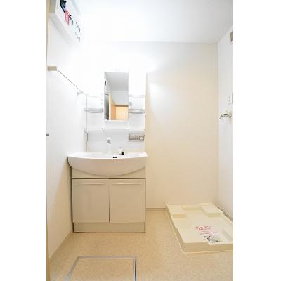 ラ・フォートⅥ 202【管理NO：1-019309101-02020】 ★家具家電は申し込み後に搬入します★の物件画像