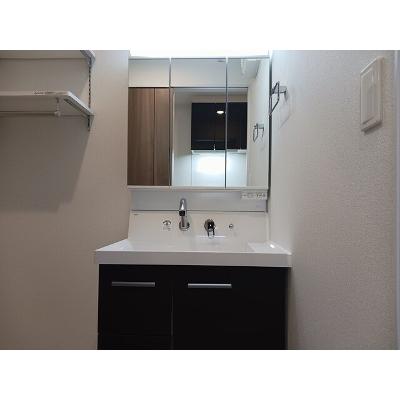 エルミタージュ 102【管理NO：1-028717101-01020】 ★家具家電は申し込み後に搬入します★ ★2026年10月上旬入居可能★の物件画像