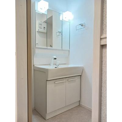 ニコリヴⅡ 102【管理NO：1-028404102-01020】 ★家具家電は申し込み後に搬入します★の物件画像