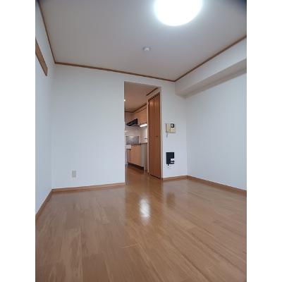 パークサイド砂山 402【管理NO：1-012096301-04020】 ★家具家電は申し込み後に搬入します★ ★2026年12月中旬入居可能★の物件画像