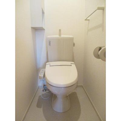 フィオーレ　Ⅱ 102【管理NO：1-018511202-01020】 ★家具家電は申し込み後に搬入します★の物件画像