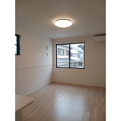 アヴニール 203【管理NO：1-027336101-02030】 ★家具家電は申し込み後に搬入します★ ★2026年11月上旬入居可能★の物件画像