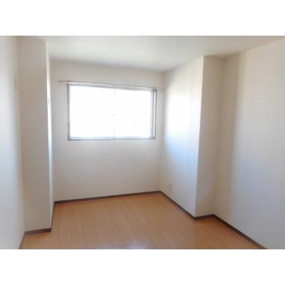アーバンソレル 302【管理NO：1-004442701-03020】 ★家具家電は申し込み後に搬入します★ ★2026年10月中旬入居可能★の物件画像