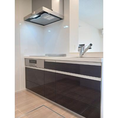 アドーラ　浅井　Ⅰ 101【管理NO：1-028144301-01010】 ★家具家電は申し込み後に搬入します★の物件画像
