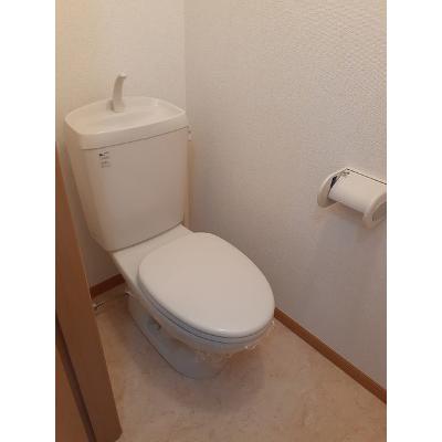 バ－シア　ユ－ 201【管理NO：1-012585301-02010】 ★家具家電は申し込み後に搬入します★の物件画像