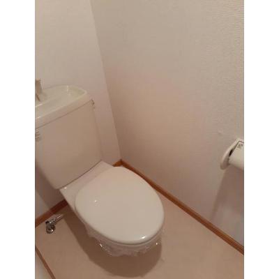 ラモーリ緑 101【管理NO：1-012482201-01010】 ★家具家電は申し込み後に搬入します★ ★2026年11月中旬入居可能★の物件画像