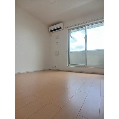 アクア　リージョン 203【管理NO：1-018231502-02030】 ★家具家電は申し込み後に搬入します★の物件画像