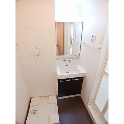 カランサ 305【管理NO：1-016018801-03040】 ★家具家電は申し込み後に搬入します★ ★2026年10月上旬入居可能★の物件画像