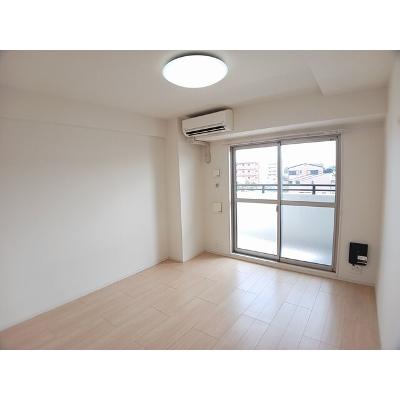 バンブー　サン 303【管理NO：1-021170201-03030】 ★家具家電は申し込み後に搬入します★ ★2026年10月中旬入居可能★の物件画像