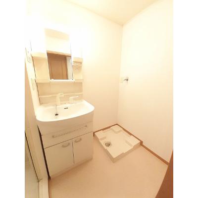 ヴィラ　ヴィオラ 202【管理NO：1-014378901-02020】 ★家具家電は申し込み後に搬入します★ ★2026年09月下旬入居可能★の物件画像