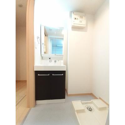 サンプラザ忠岡 107【管理NO：1-017617801-01060】 ★家具家電は申し込み後に搬入します★の物件画像