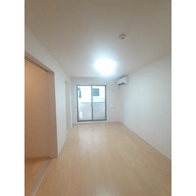 セレノ 103【管理NO：1-021210301-01030】 ★家具家電は申し込み後に搬入します★の物件画像
