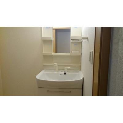 こうやリバーサイドヒルズⅠ番館 101【管理NO：1-013231501-01010】 ★家具家電は申し込み後に搬入します★ ★2026年10月中旬入居可能★の物件画像