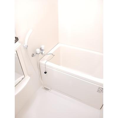 ホワイトリバー　Ａ 102【管理NO：1-011231301-01020】 ★家具家電は申し込み後に搬入します★の物件画像
