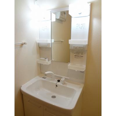 サンコート大谷 202【管理NO：1-022436301-02020】 ★家具家電は申し込み後に搬入します★ ★2026年09月中旬入居可能★の物件画像