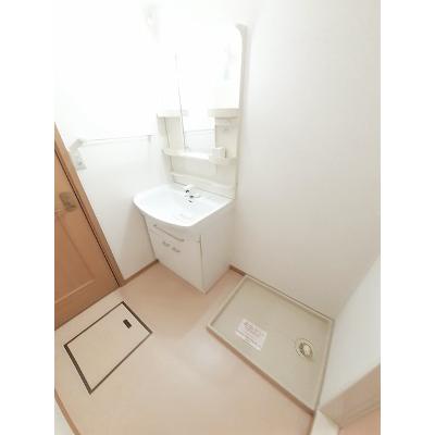 プリムローズ 101【管理NO：1-012463301-01010】 ★家具家電は申し込み後に搬入します★ ★2026年09月下旬入居可能★の物件画像