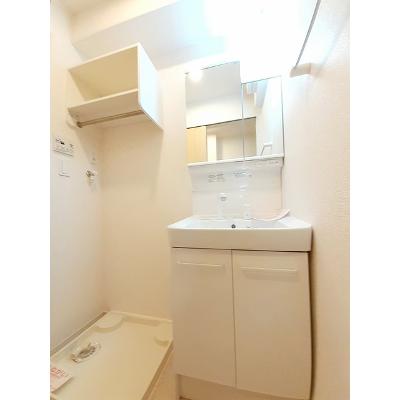 ルーベル　立花　Ⅰ 106【管理NO：1-025039101-01050】 ★家具家電は申し込み後に搬入します★の物件画像