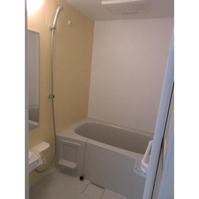 レット・イット・ビィ２ 102【管理NO：1-024053302-01020】 ★家具家電は申し込み後に搬入します★の物件画像