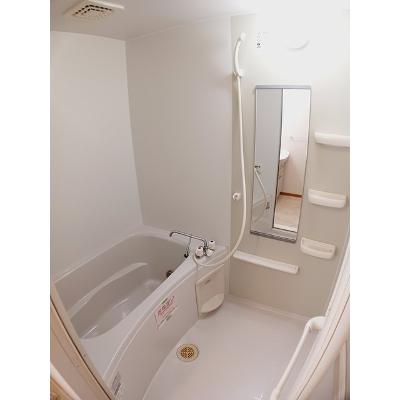 サニースクエア　Ｂ 102【管理NO：1-013271402-01020】 ★家具家電は申し込み後に搬入します★の物件画像