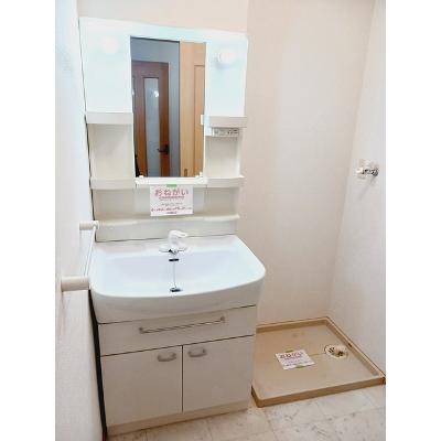 サニースクエア　Ｂ 102【管理NO：1-013271402-01020】 ★家具家電は申し込み後に搬入します★の物件画像