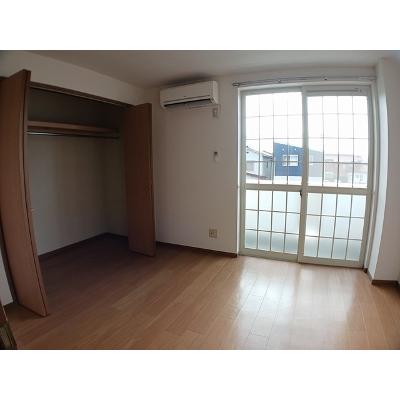 ウェアーハウス　Ｃ 201【管理NO：1-009786903-02010】 ★家具家電は申し込み後に搬入します★ ★2026年10月中旬入居可能★の物件画像