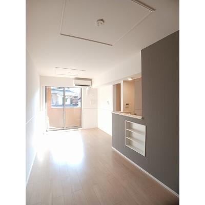 プランタン 103【管理NO：1-023678101-01030】 ★家具家電は申し込み後に搬入します★の物件画像