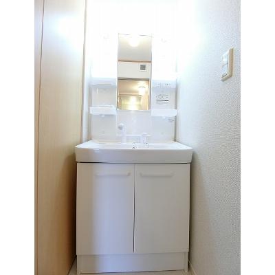 オリージャ　Ｃ 102【管理NO：1-013318901-01020】 ★家具家電は申し込み後に搬入します★ ★2026年10月中旬入居可能★の物件画像