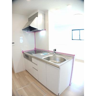 ラビー 101【管理NO：1-026745501-01010】 ★家具家電は申し込み後に搬入します★ ★2026年10月中旬入居可能★の物件画像