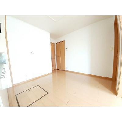 サンフラワー・アべニューＥ 103【管理NO：1-014664603-01030】 ★家具家電は申し込み後に搬入します★ ★2026年09月中旬入居可能★の物件画像