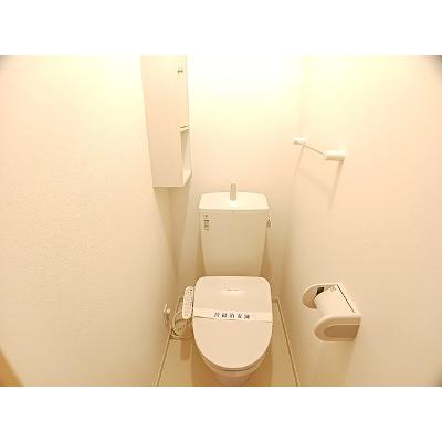 フローラ春日 103【管理NO：1-020121901-01030】 ★家具家電は申し込み後に搬入します★の物件画像