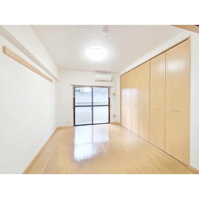 ウールー・ヴィラージュ 305【管理NO：1-014663201-03050】 ★家具家電は申し込み後に搬入します★ ★2026年09月下旬入居可能★の物件画像