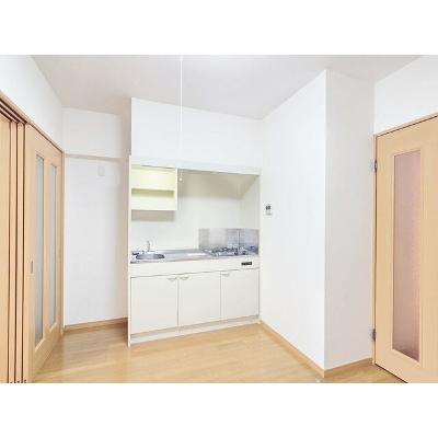 ウールー・ヴィラージュ 305【管理NO：1-014663201-03050】 ★家具家電は申し込み後に搬入します★ ★2026年09月下旬入居可能★の物件画像