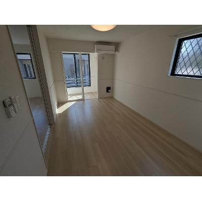 パディ　ハウス　Ⅰ 103【管理NO：1-027447601-01030】 ★家具家電は申し込み後に搬入します★の物件画像