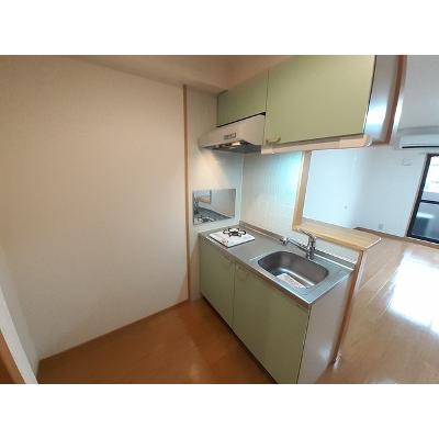 カーザ　ディ　リポーゾ 303【管理NO：1-012730501-03030】 ★家具家電は申し込み後に搬入します★ ★2026年10月中旬入居可能★の物件画像