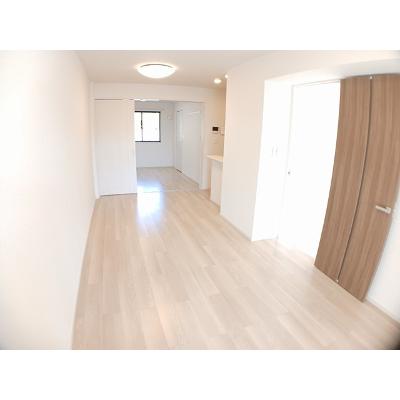 ラッフィナート 102【管理NO：1-027712201-01020】 ★家具家電は申し込み後に搬入します★の物件画像