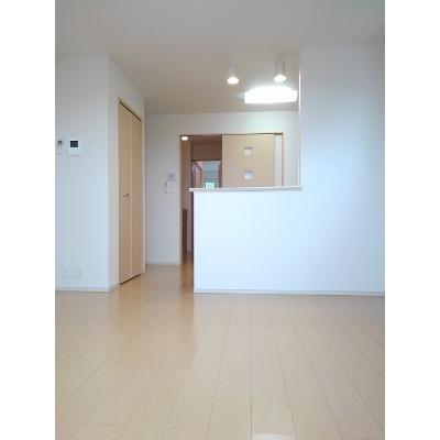ヒルサイドスクエア 201【管理NO：1-020041701-02010】 ★家具家電は申し込み後に搬入します★ ★2026年09月中旬入居可能★の物件画像