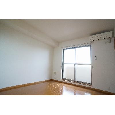 パークサイド森の邸・北 302【管理NO：1-014175201-03020】 ★家具家電は申し込み後に搬入します★ ★2026年10月中旬入居可能★の物件画像