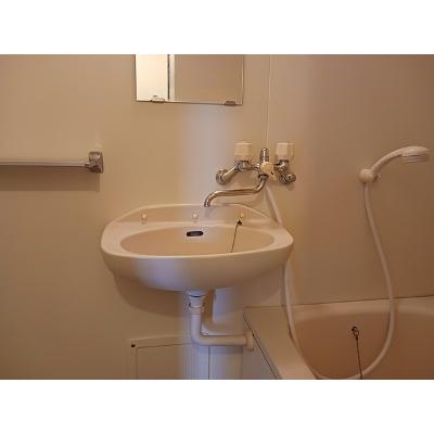 ルミエールパートⅢ 201【管理NO：1-004121701-02010】 ★家具家電は申し込み後に搬入します★ ★2026年10月中旬入居可能★の物件画像