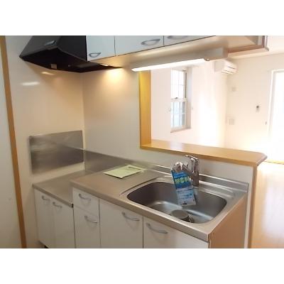 クリエンテ 101【管理NO：1-015035801-01010】 ★家具家電は申し込み後に搬入します★ ★2026年10月中旬入居可能★の物件画像