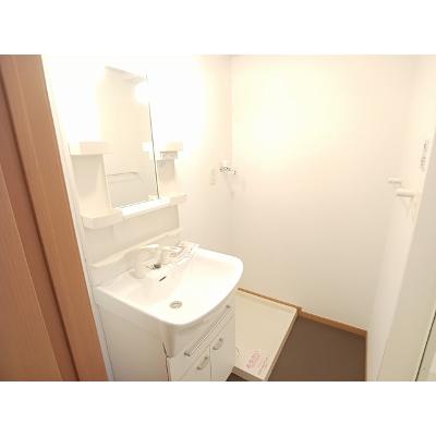 コモドビラⅥ 201【管理NO：1-014035401-02010】 ★家具家電は申し込み後に搬入します★ ★2026年11月中旬入居可能★の物件画像