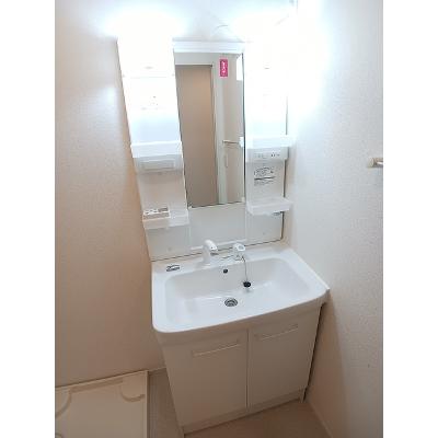 サンリットガーデンⅢ 101【管理NO：1-015920401-01010】 ★家具家電は申し込み後に搬入します★の物件画像