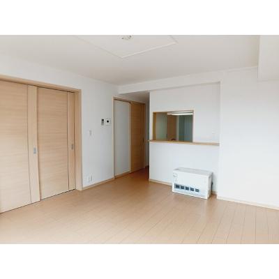 エターナル 102【管理NO：1-016498101-01020】 ★家具家電は申し込み後に搬入します★の物件画像