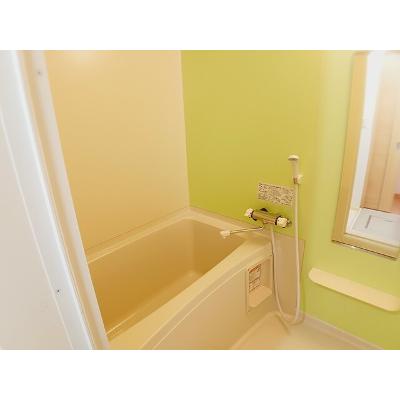 エターナル 102【管理NO：1-016498101-01020】 ★家具家電は申し込み後に搬入します★の物件画像